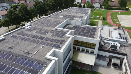 Sončne elektrarne na šestih javnih objektih v občini Domžale